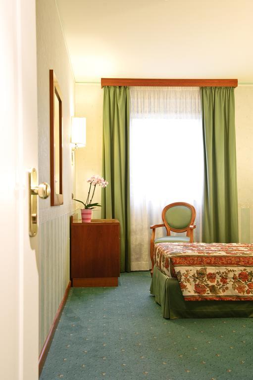 Cannara Phi Hotel Hortensis מראה חיצוני תמונה